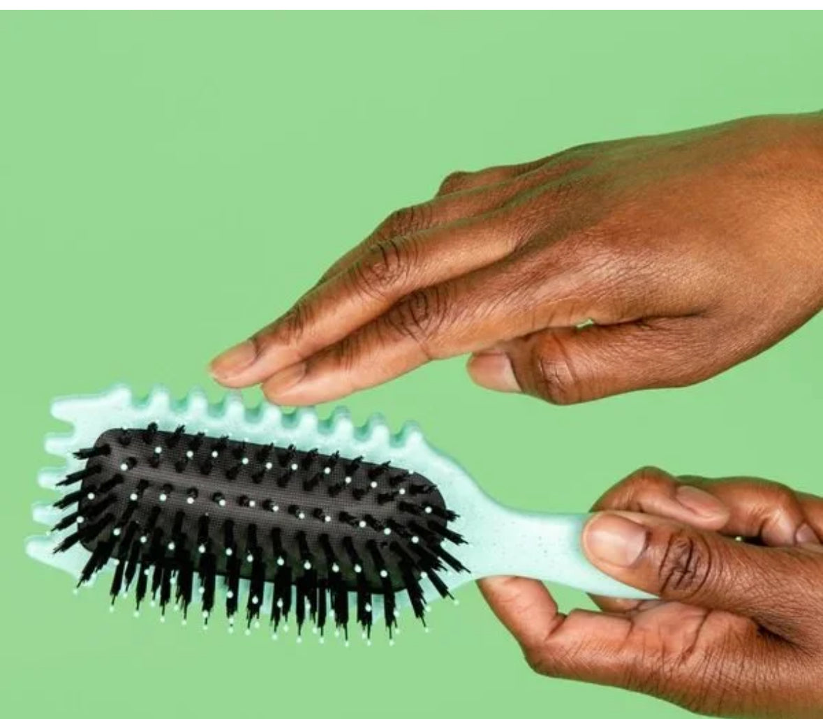 Curl Defining Brush